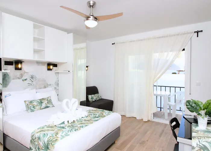 Casa Oasis By Cosycasa פניש